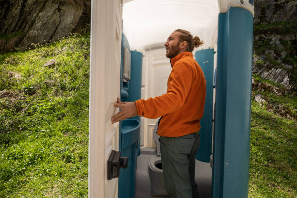 Best Porta potty rental near me  in Kingsville, TX