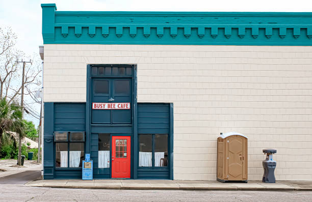 Best Porta potty rental near me  in Kingsville, TX