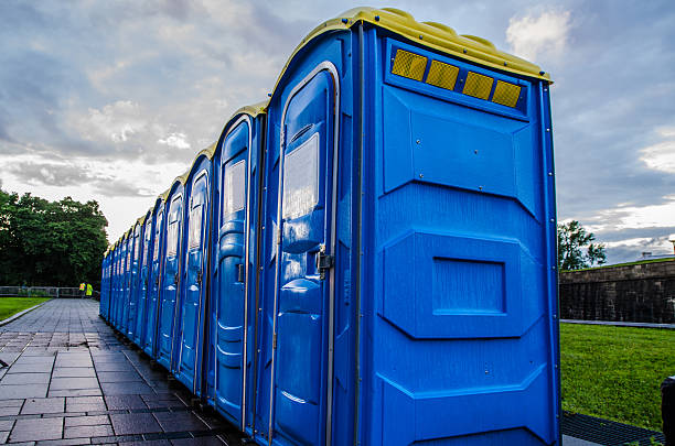 Best Portable restroom trailer rental  in Kingsville, TX